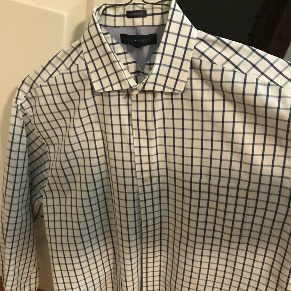 Tommy Hilfiger Dress shirt. Large.
